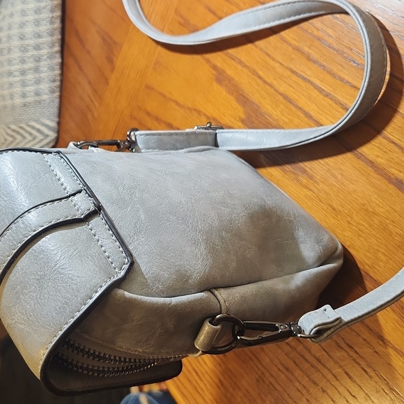 Grey crossbody bag - Picture 5 of 9